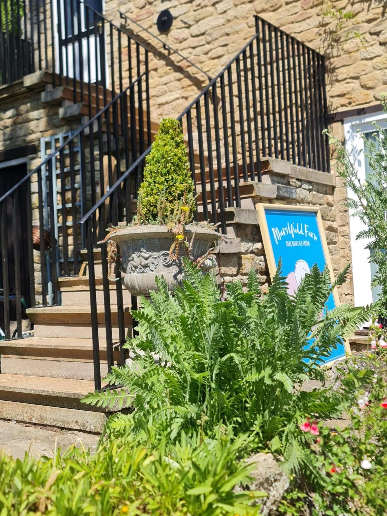 The Ship Inn Oundle Exterior photo